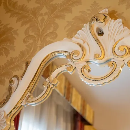 Duomo Boutique Hotel