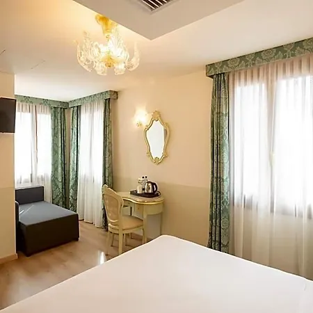Duomo Boutique كيودجا